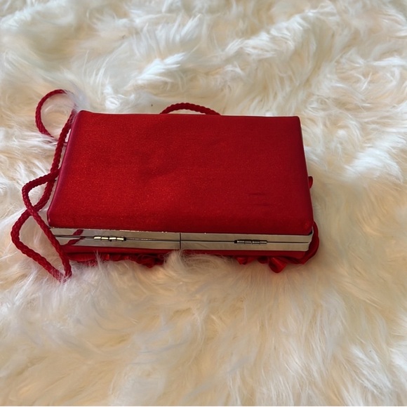 Jaqueline Ferrar Clutch - Picture 3 of 8